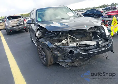 2014 BMW X5 xDrive35I z USA, uszkodzony, nr VIN 5UXKR0C50E0H23376